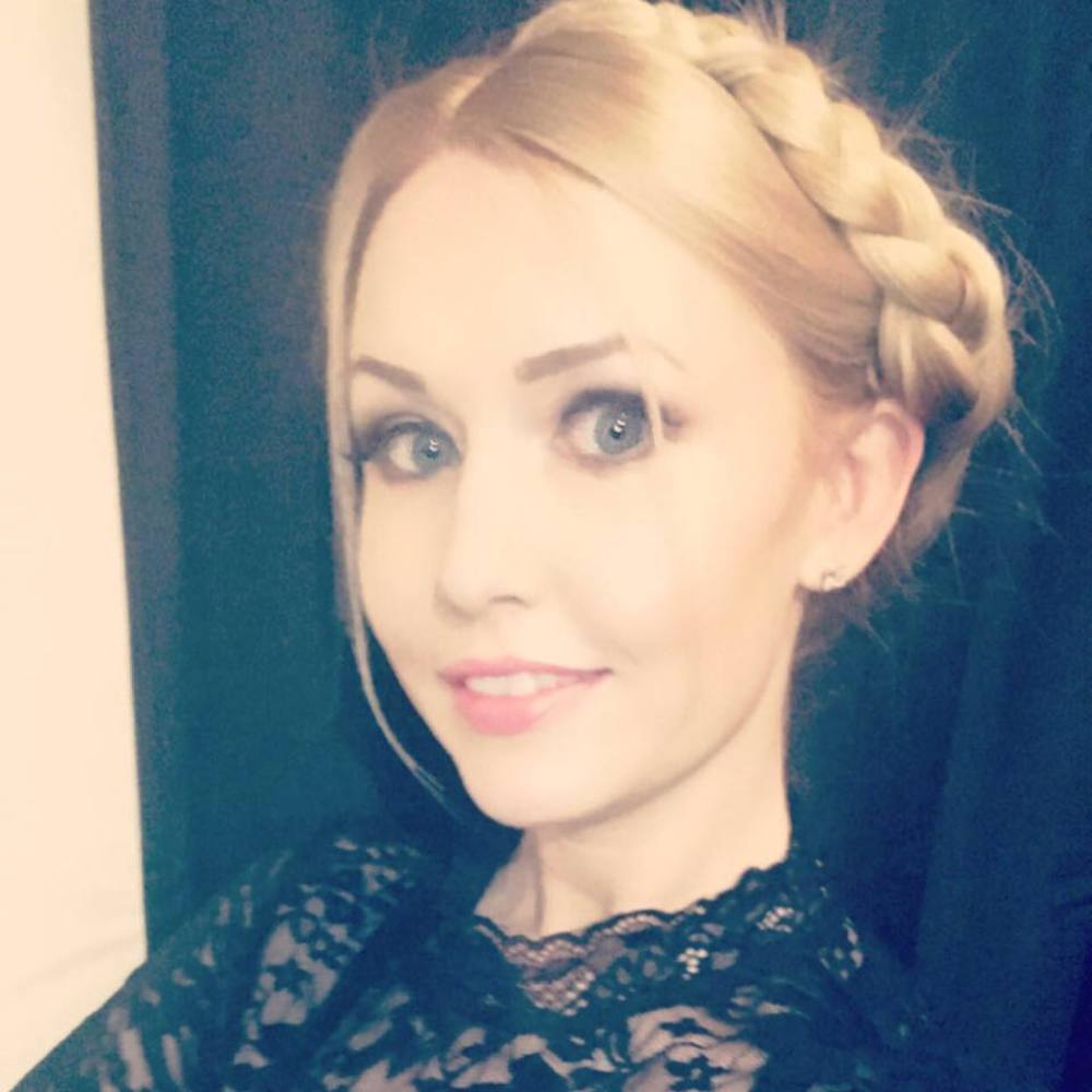 Meet your Posher, Sierra